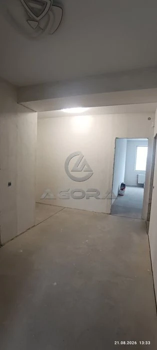 Продажа видової квартири 76.7 м² з початковим ремонтом