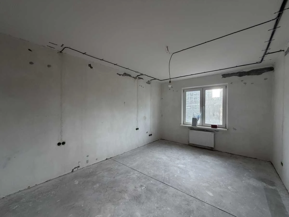 Продаж 2к квартири 74 кв. м на вул. Сергія Данченка 3 • ID 3