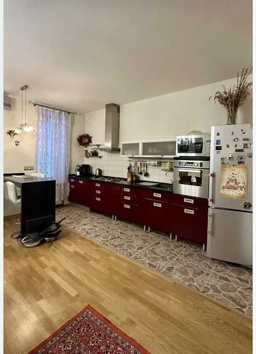 For sale 4-room apartment 150m2 with autonomous heating, Lopatins residential complex