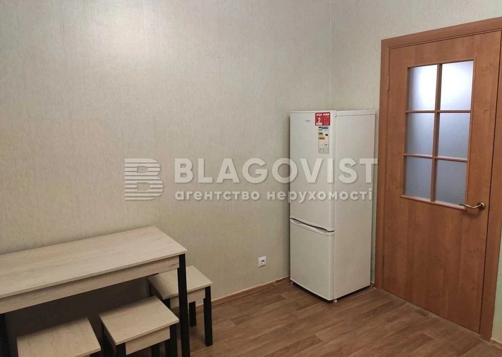 1-room apartment for sale Kyiv, Yulii Zdanovskaya St. (Lom