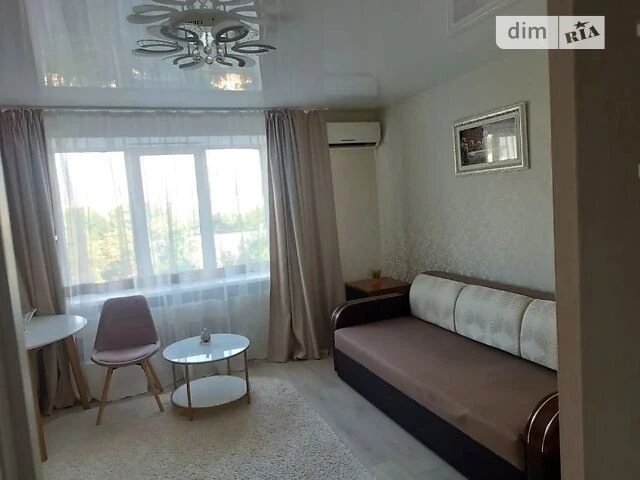 Sale of 2-room apartment 52 sq. m on Igor Kachurovskogo Avenue 1 •