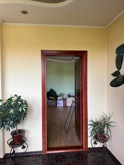 House for sale at the 10th station of Bolshoi Fontana. 8 acres! Goss