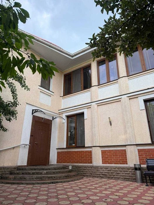 House for sale at the 10th station of Bolshoi Fontana. 8 acres! Goss