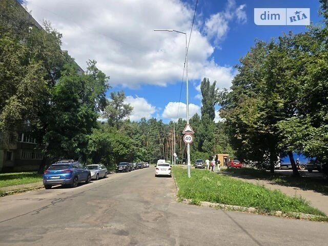 Sale of 1-room apartment 36.9 sq. m. on Akademika Kiprianova 6 street