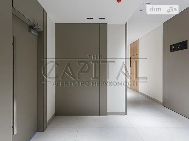 Продажа 3к квартиры 118 кв. м по ул. Набережно-Крещатицкая 2