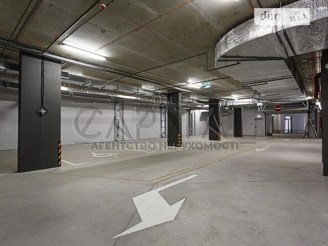 Продажа 3к квартиры 118 кв. м по ул. Набережно-Крещатицкая 2