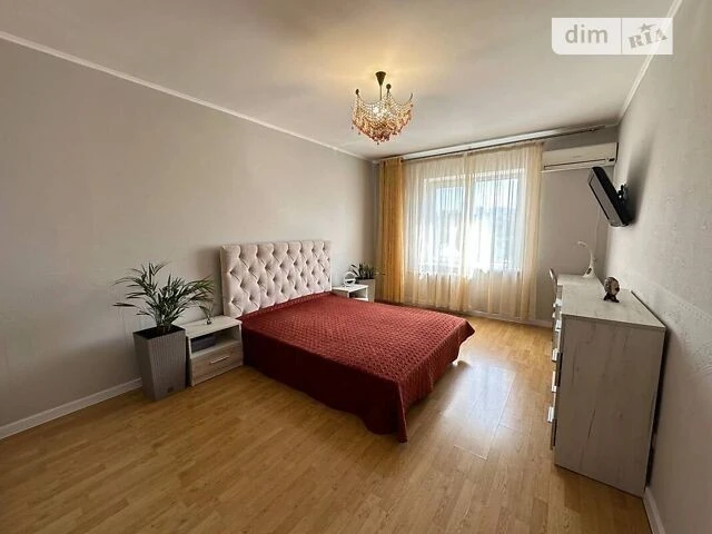 For sale 1-room apartment 43 sq. m. on Liskivska Street 22 • ID 34683