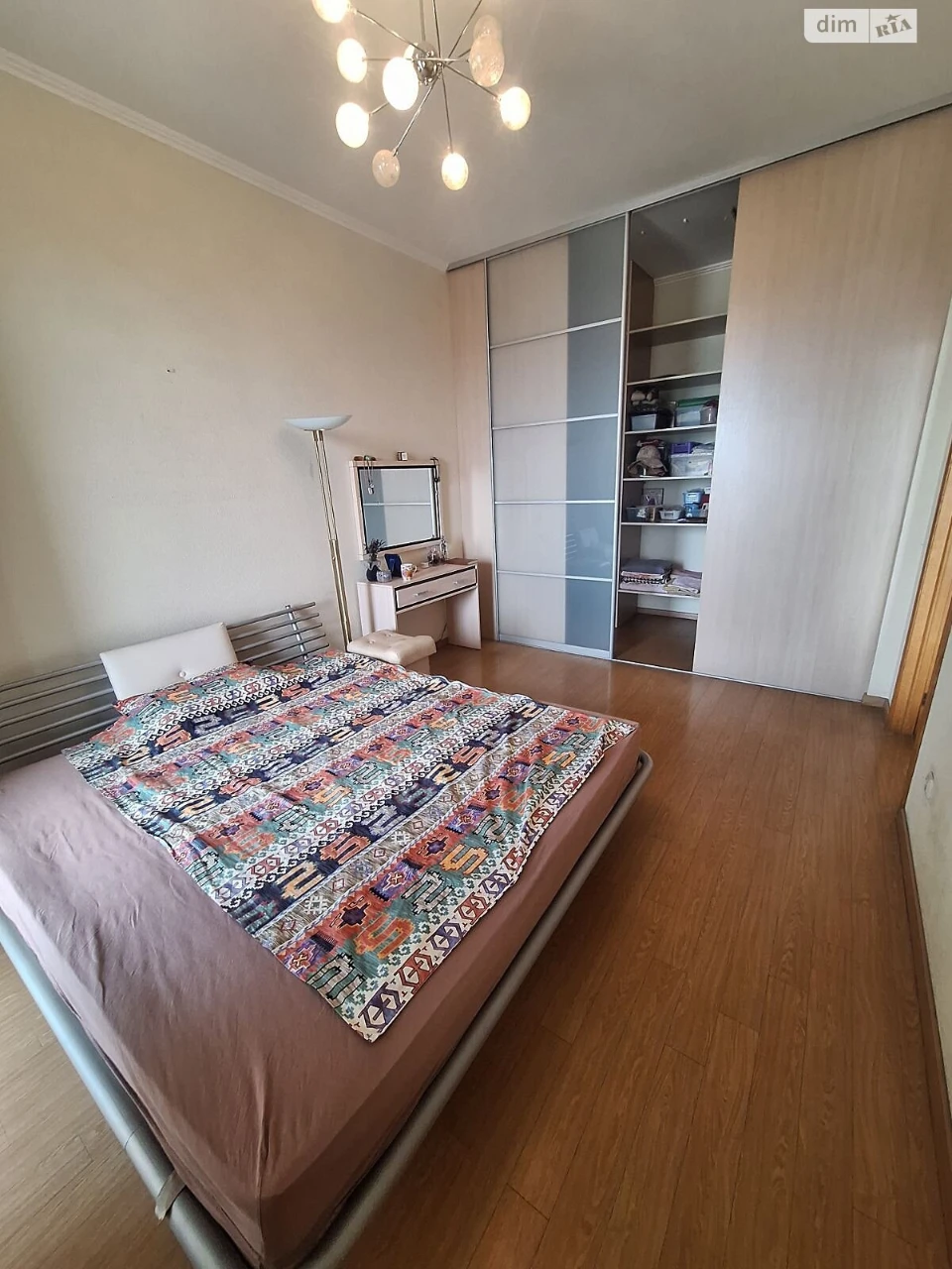 For sale Apartment Poznyaki