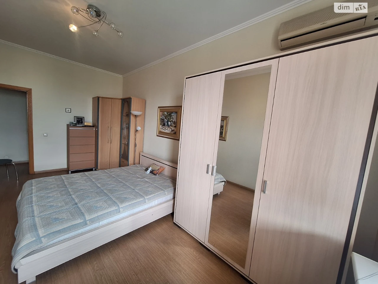For sale Apartment Poznyaki