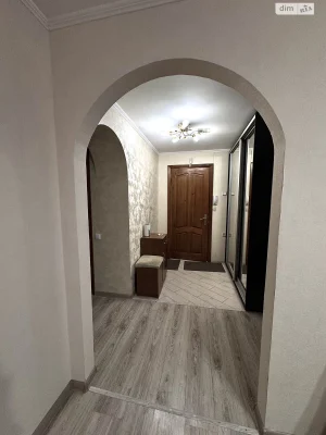 Продаж Квартира Свердловський масив