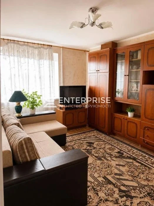 Sale of 2-room apartment 61.2 sq. m. on Petra Vershyhory St. 9 • ID