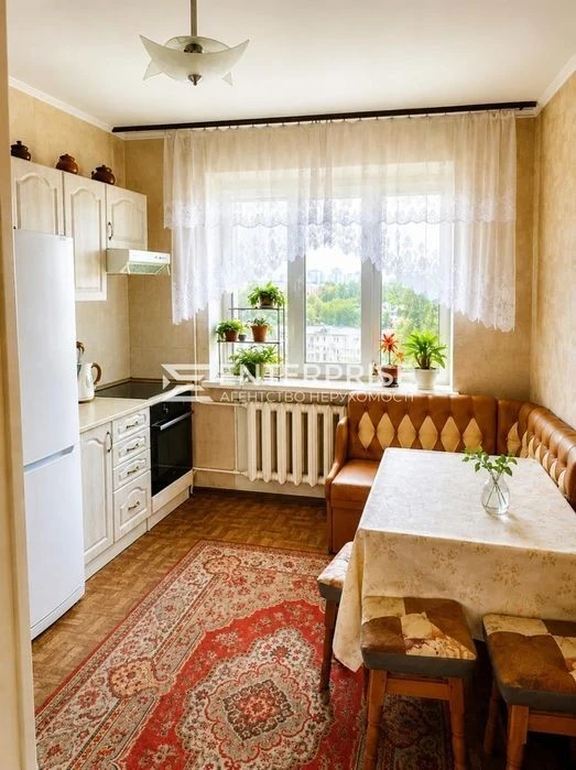 Sale of 2-room apartment 61.2 sq. m. on Petra Vershyhory St. 9 • ID