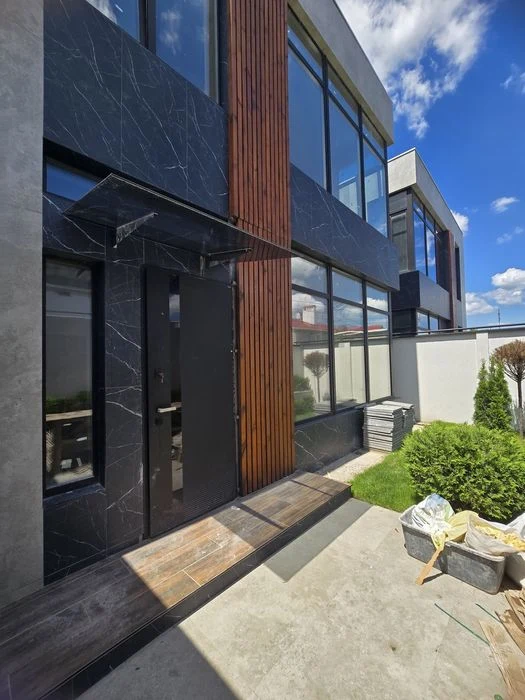 I will sell a renovated house on Tairov in installments 16 Bo station