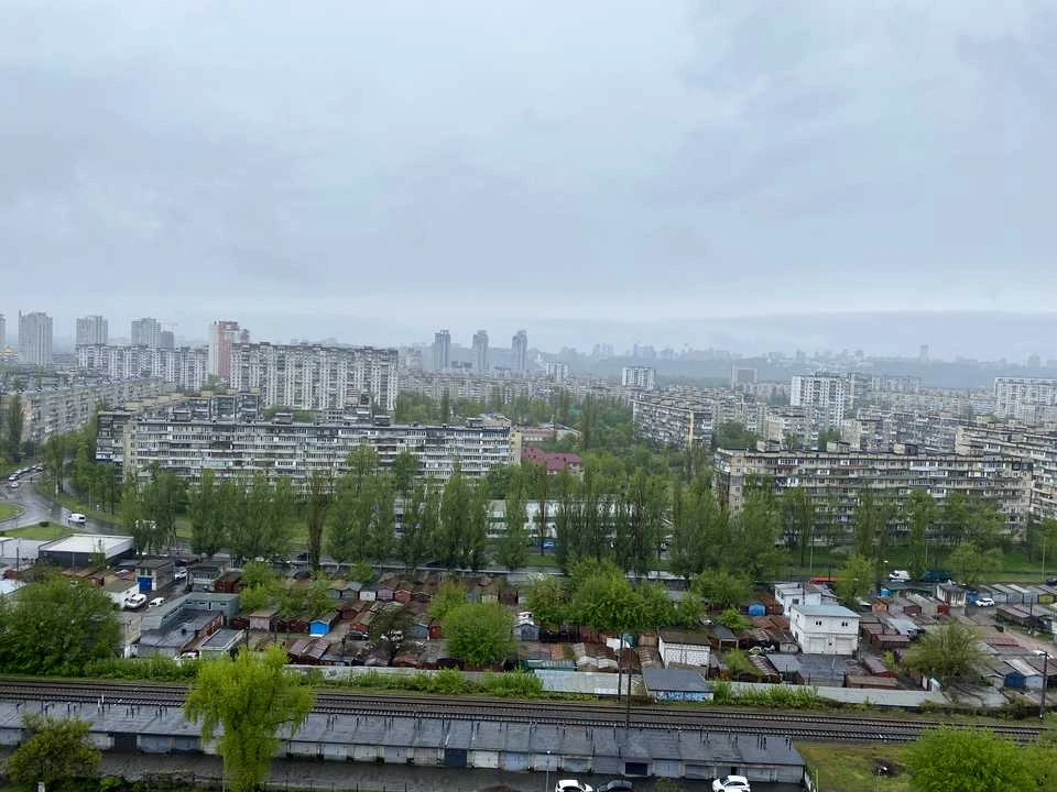 Квартира. Киев, просп. (Воссоединения), 17 к