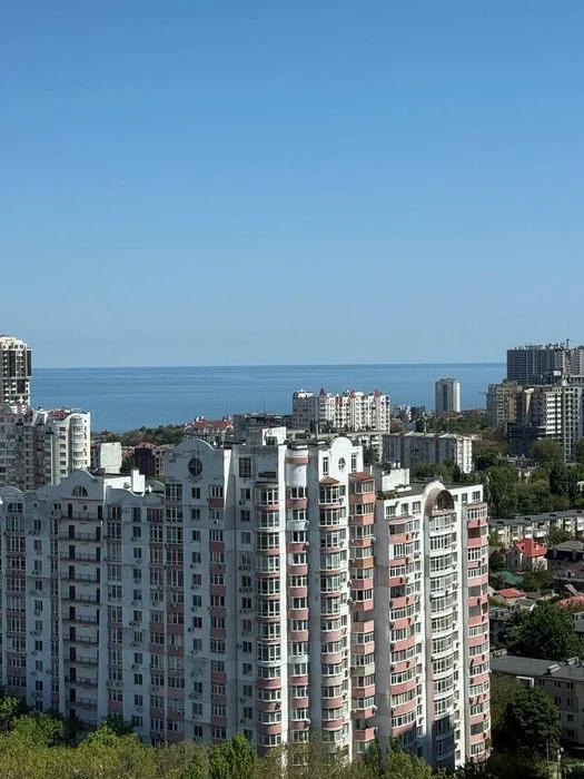 ЖК "Модерн"/6 Фонтана Сданный и заселённый дом
