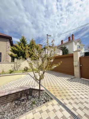‼️Продам ‼️дом на Чубаевке. ‼️5 соток. 5 комнат, гараж и под
