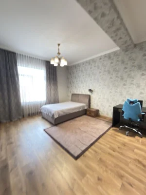 ‼️Продам ‼️дом на Чубаевке. ‼️5 соток. 5 комнат, гараж и под