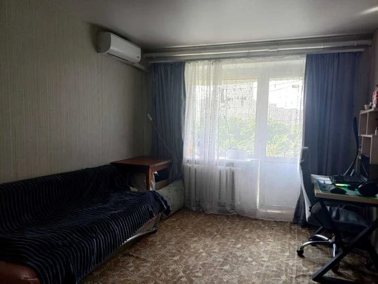 Apartment. Kharkiv, Pivnichny lane.