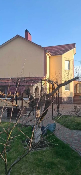 (3) Beautiful house for sale in Pyatnychany 4432