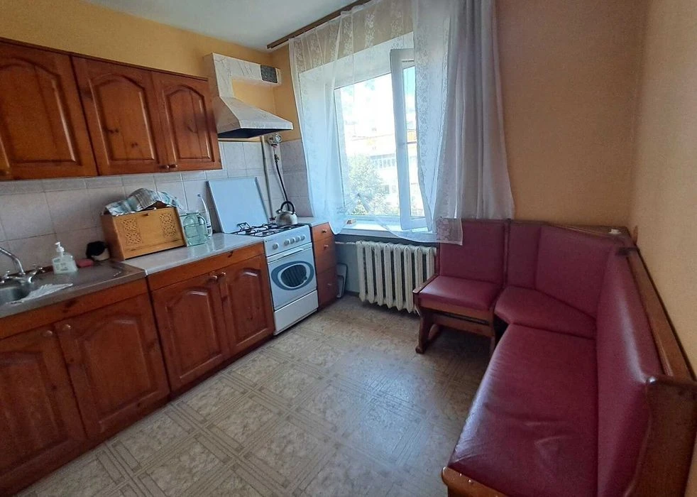 Продаж двокімнатної квартири на вулиці Олега Антонова