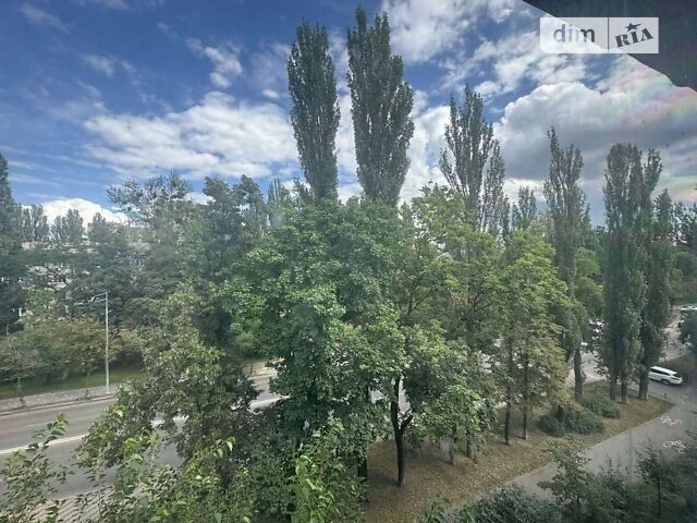 For sale 1-room apartment 29.98 sq. m. on Mrii St. 3 • ID 34644636