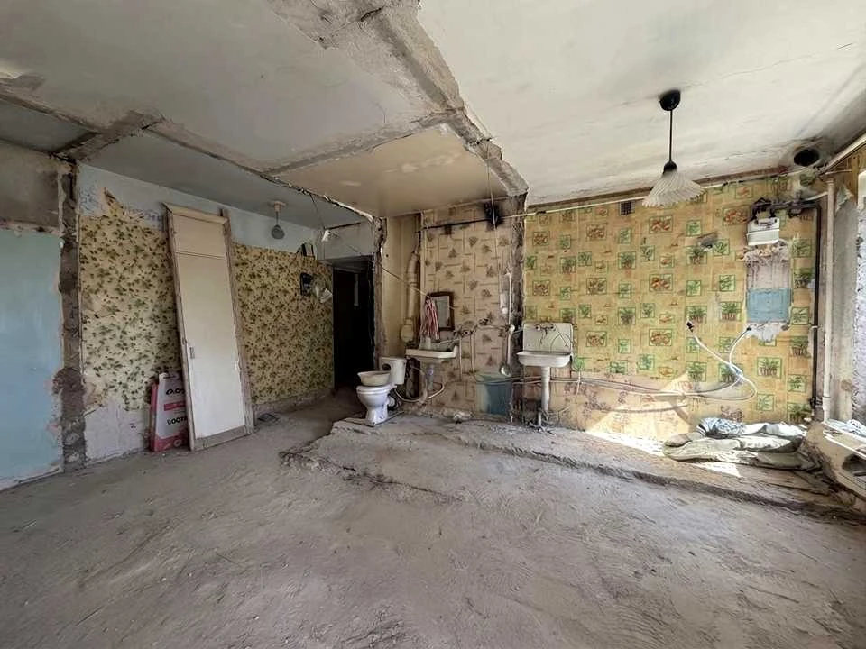 Apartment. Dnipro, Slobozhanskyi Ave. (Pravda Newspapers)