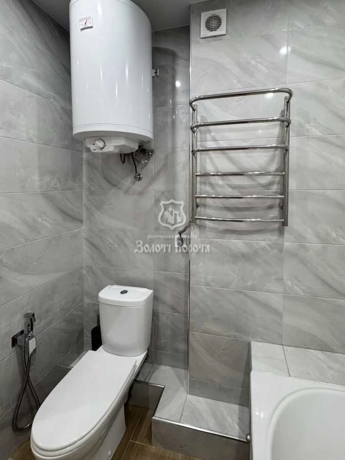 Продажа: 1-комнатная квартира 35.2 м², Харьковское шоссе, 190