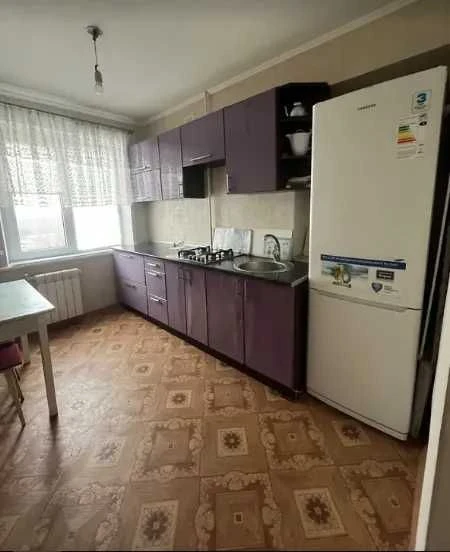 Продажа 2 ком. квартира Победа 3, Набережная Победы Победа