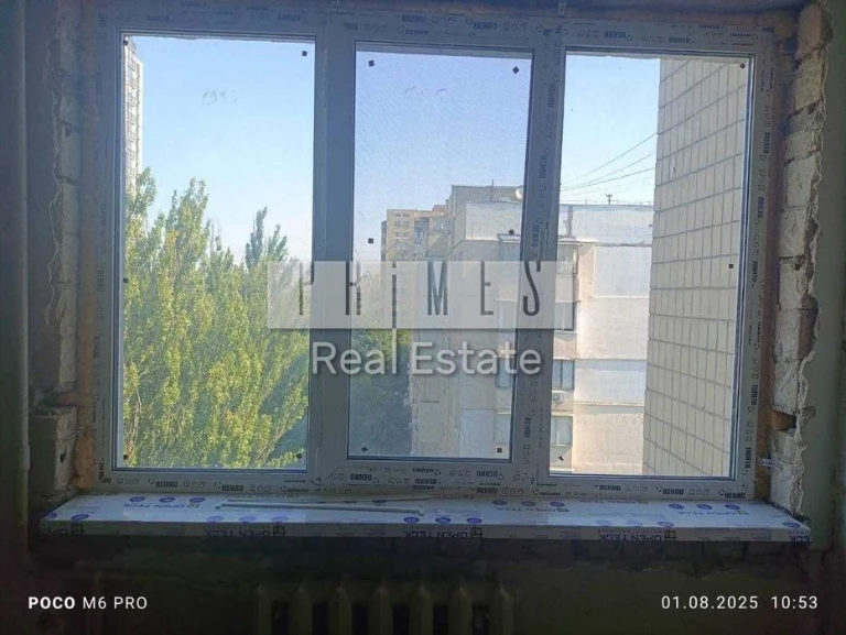Without % 1-apartment for sale in Solomyanskyi district, Pirogovsk st.