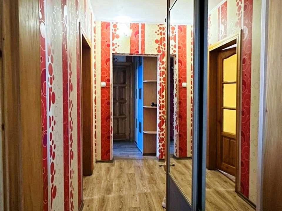 Квартира. Хмельницький, Незалежності пров.