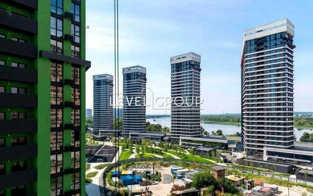 Вид на Дніпро та у двір! Продаж 3-к квартири 90м2 ЖК Грейт G