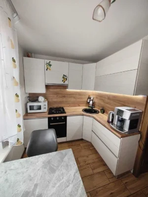 Продам 3-х кім. квартиру Піски ,Водограйна