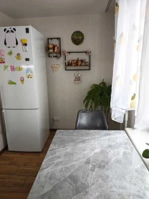 Продам 3-х кім. квартиру Піски ,Водограйна