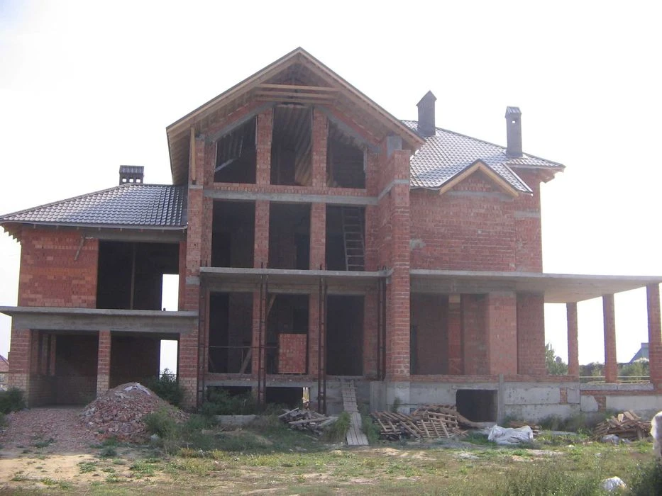 House in Sauvignon | Project as a gift | 20 acres of land