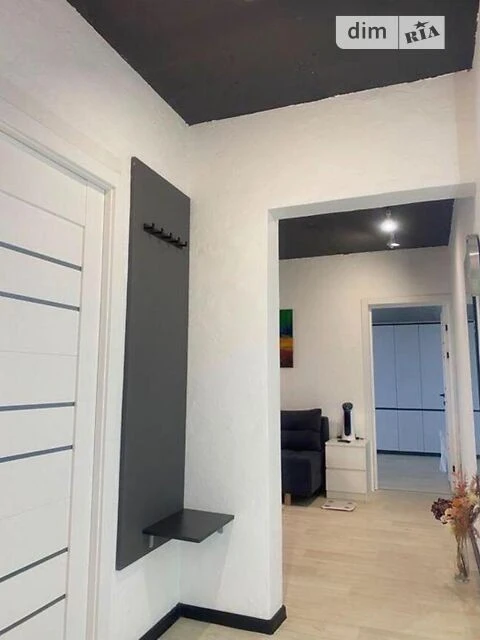 Sale of 2-room apartment 57 sq. m on Akademika Glushkova Ave. 6 •