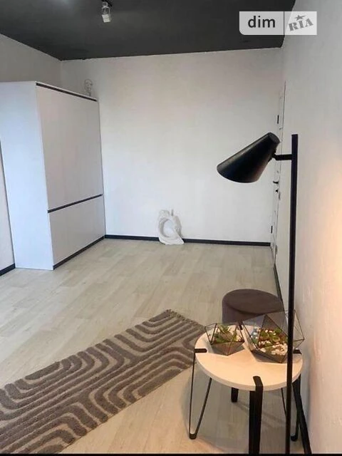 Sale of 2-room apartment 57 sq. m on Akademika Glushkova Ave. 6 •