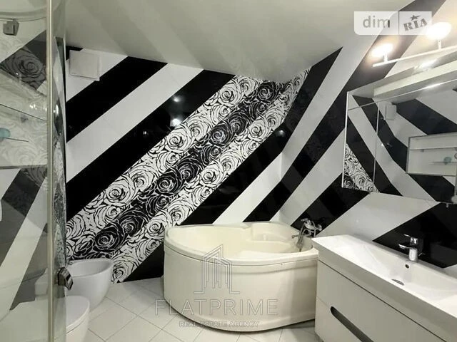 Sale of 2-room apartment 89.7 sq. m. on 71G Yulii Zdanovskaya St.,
