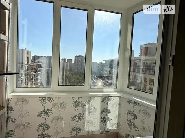 Sale of 2-room apartment 89.7 sq. m. on 71G Yulii Zdanovskaya St.,