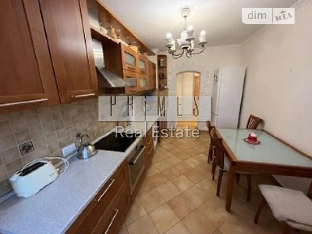 Sale of 3-room apartment 81 sq. m on Volodymyr Ivasyuk Ave. 43G