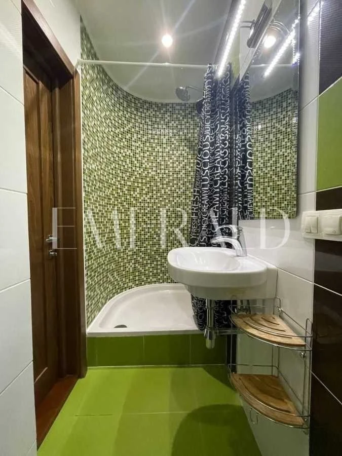 Sale of 3-room apartment 101.7 m², Vadim Hetman Street,