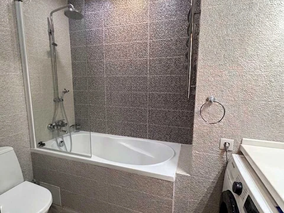 Apartment. Kyiv, Lesi Ukrainky Blvd.