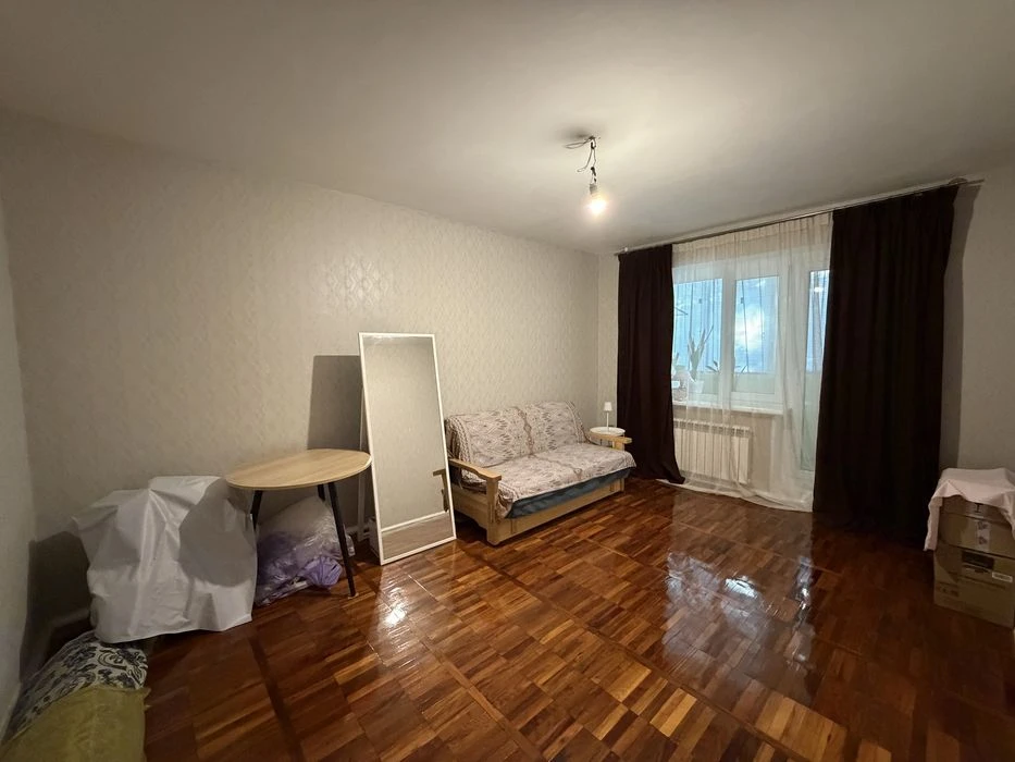 Продаж 1-к квартири  на Рубана ( Бабурка)
