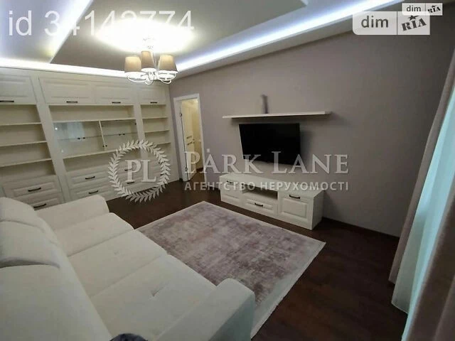 Sale of a 3-room apartment of 100.1 sq. m. on 38A Garmatna St., apt. 117