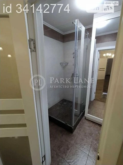 Sale of a 3-room apartment of 100.1 sq. m. on 38A Garmatna St., apt. 117