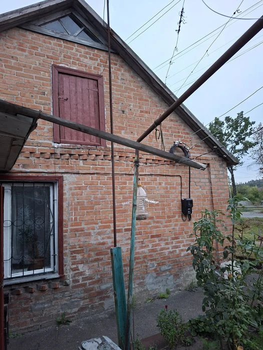 Поділ, частина будинку