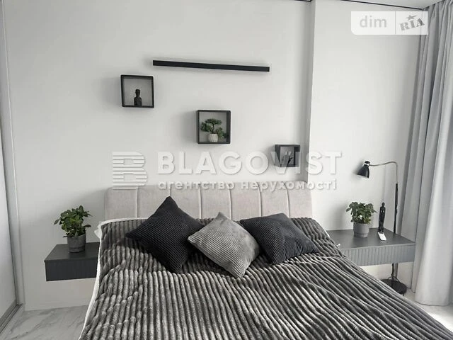 For sale 2-room apartment 60 sq. m. on Hlybochytska Street 73 • ID 3457