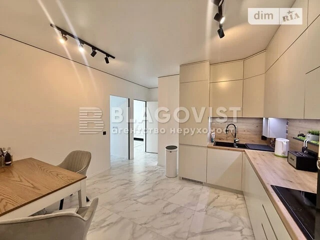 For sale 2-room apartment 60 sq. m. on Hlybochytska Street 73 • ID 3457