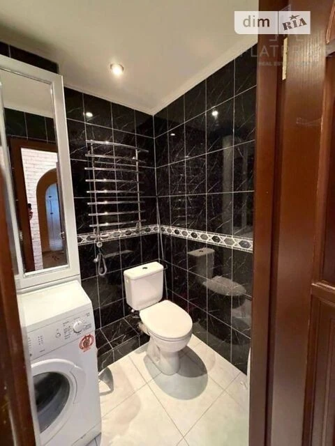 Продаж 3к квартири 61 кв. м на просп. Свободи 28Б • ID 34701
