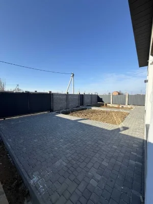 One-story modern house on Zolotaya Gorka in installments