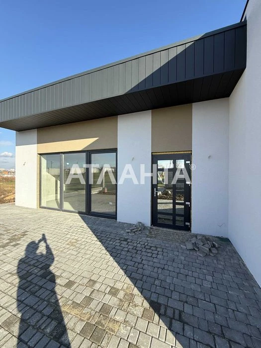 One-story modern house on Zolotaya Gorka in installments